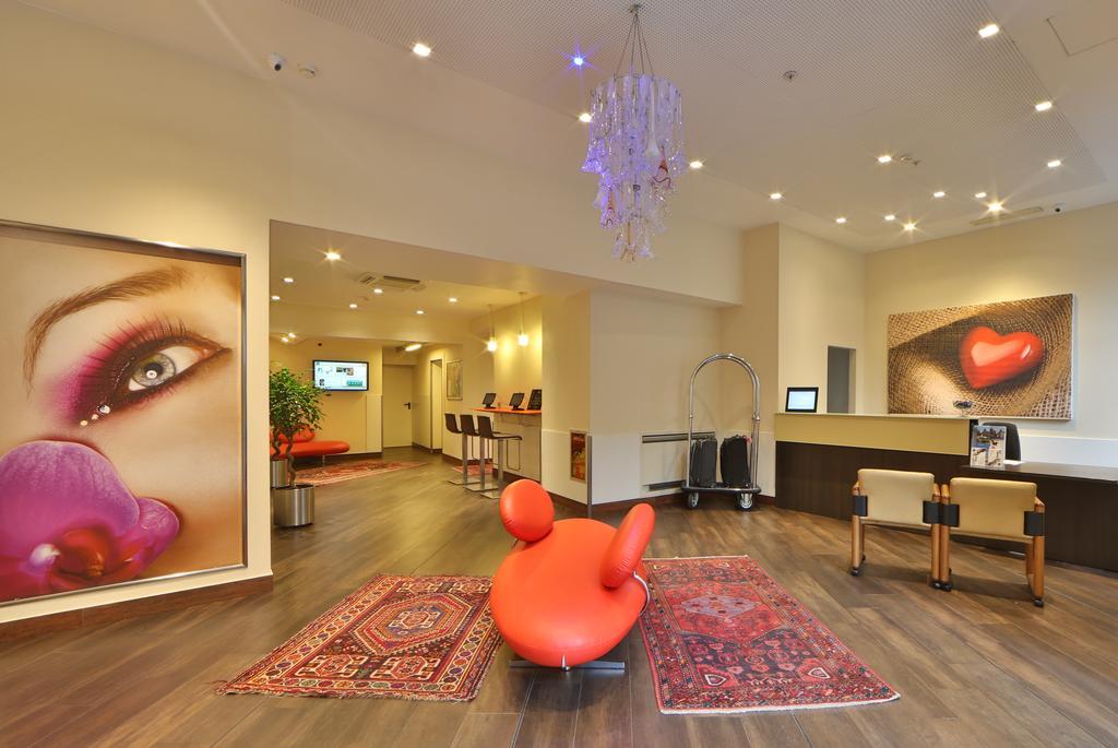 Best Western Plus City Hotel Genoa Exterior photo